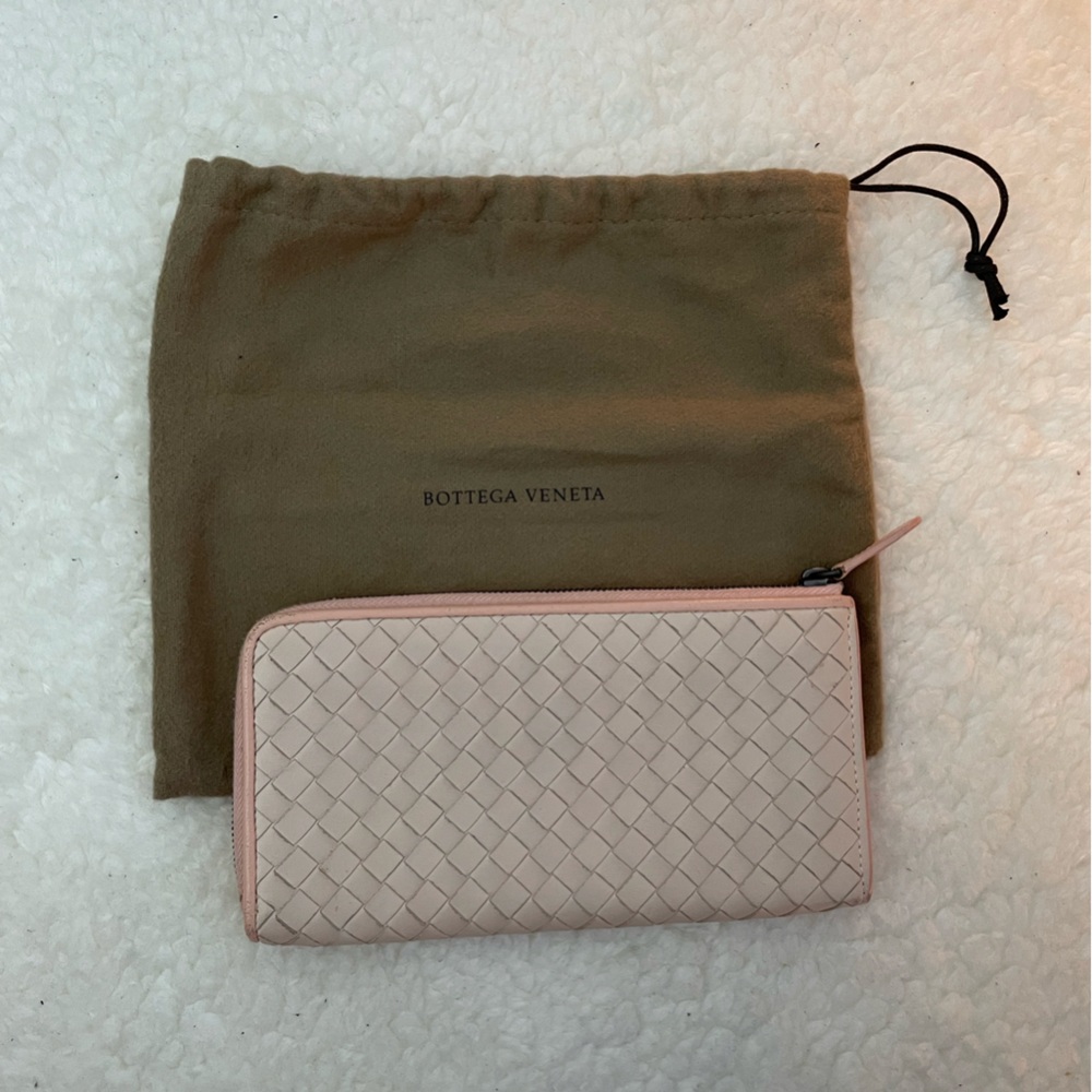 Bottega Veneta Pink and Cream Wallet